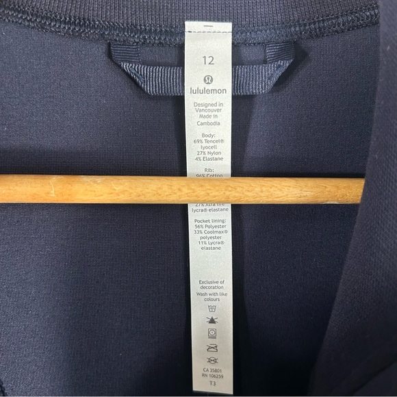 Lululemon Cover Your Tracks Jacket Full Zip Midnight Navy W3BZBS; Women’s Sz 12 - Picture 4 of 16